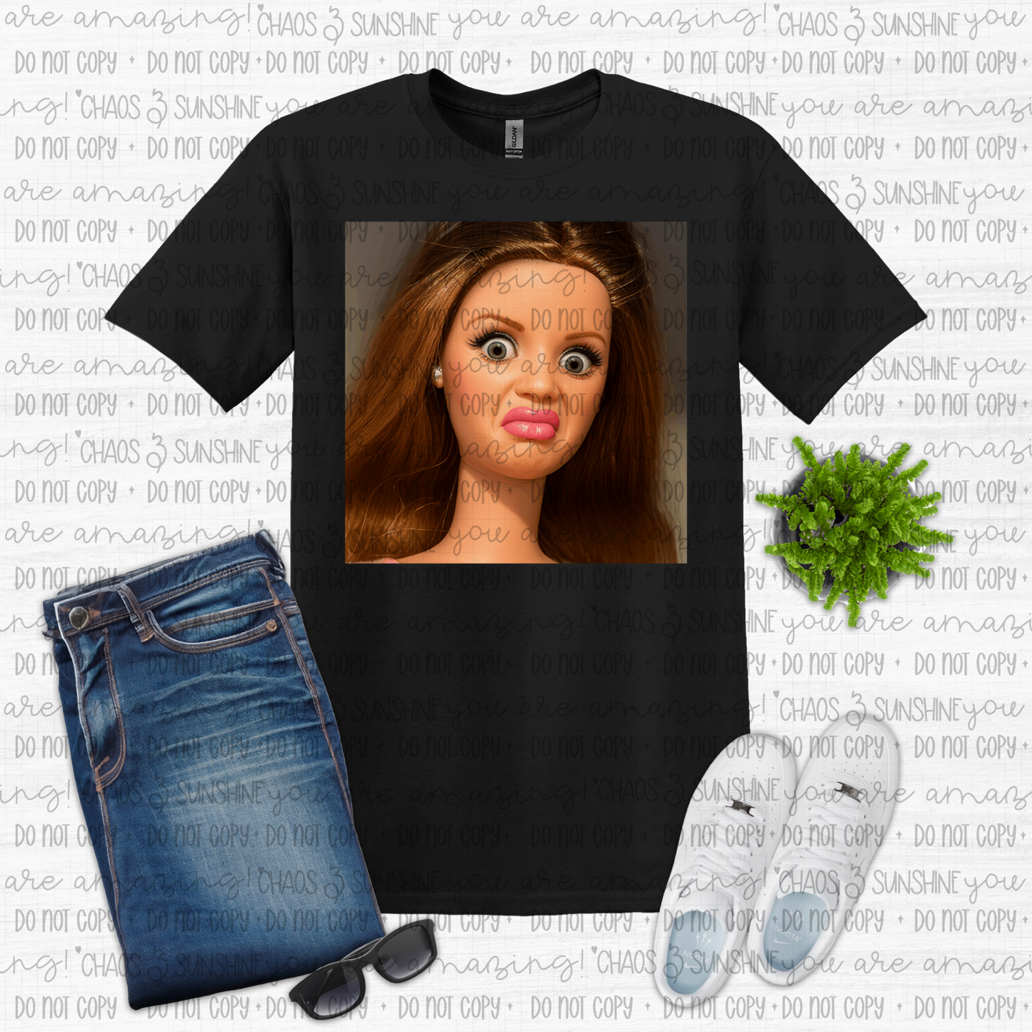 Wide-Eyed Drama Queen Graphic Tee 😳💄